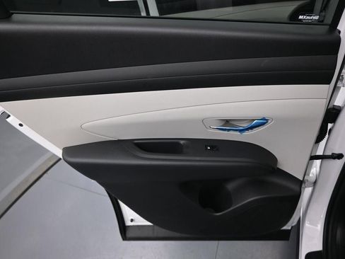 New 2025 Hyundai Tucson SEL image 23