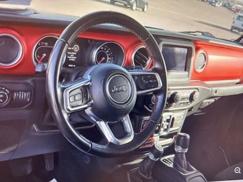 Used 2021 Jeep Gladiator Rubicon w/ Trailer Tow Package image 7