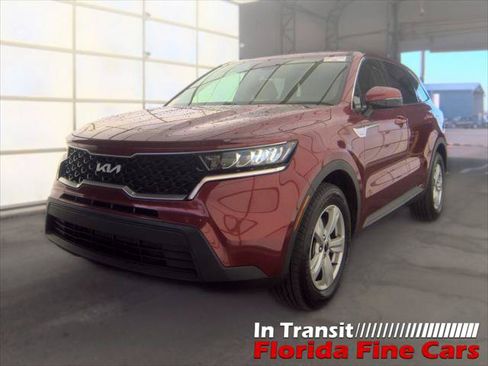 Used 2022 Kia Sorento LX FWD image 1