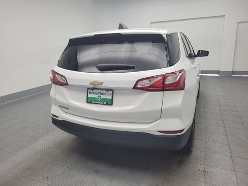 Used 2019 Chevrolet Equinox LS FWD image 7