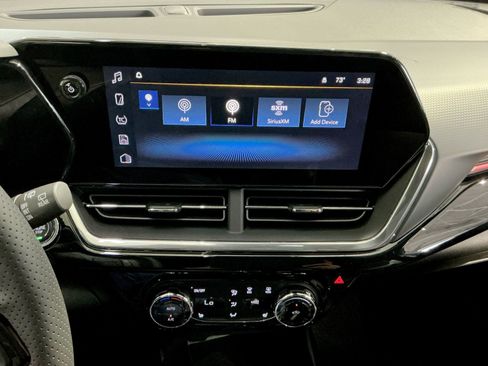 New 2026 Chevrolet Trax RS w/ Sunroof Package image 26