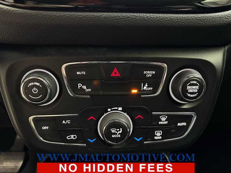 Used 2021 Jeep Compass Limited AWD/4WD image 25
