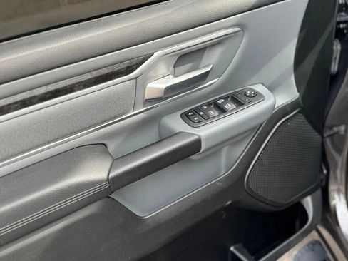 Used 2022 RAM 1500 Big Horn AWD/4WD image 17