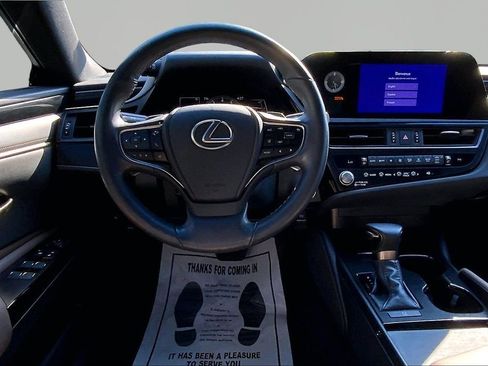 Used 2023 Lexus ES 350 350 w/ Accessory Package (Z2) image 8