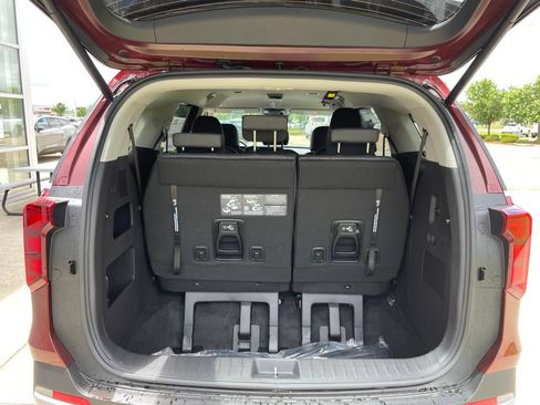 New 2026 Kia Carnival EX FWD image 14