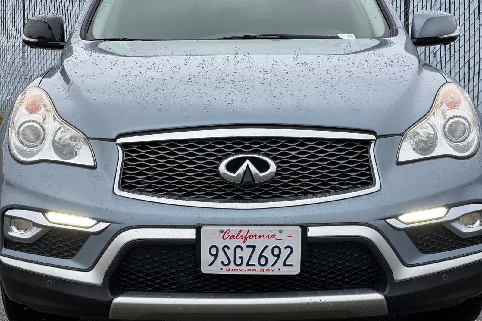 Used 2017 INFINITI QX50 2WD w/ Premium Plus Package image 15