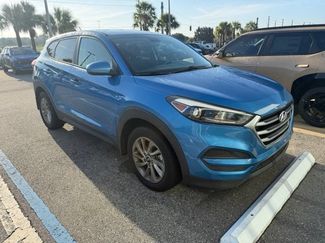 Used 2018 Hyundai Tucson SE FWD video 1