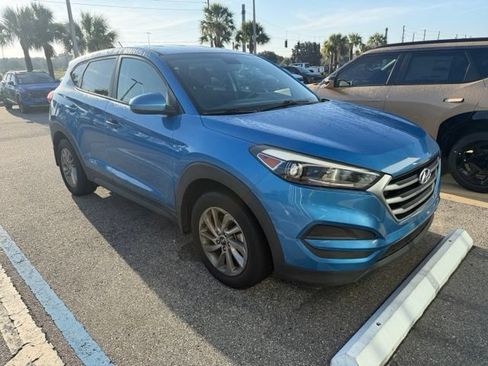 Used 2018 Hyundai Tucson SE FWD image 1