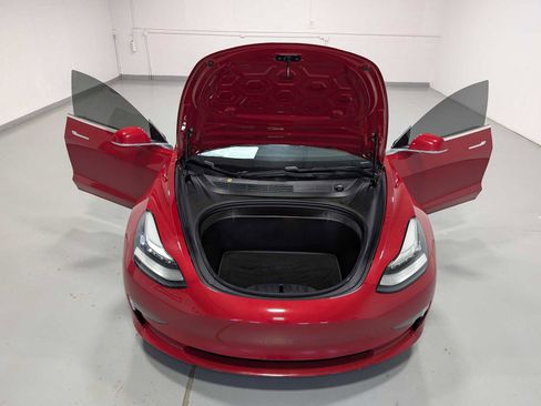 Used 2018 Tesla Model 3 Long Range image 13