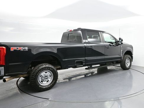 Used 2024 Ford F250 XL w/ XL Off-Road Package AWD/4WD image 7