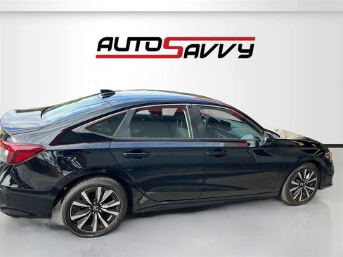Used 2024 Honda Civic EX image 8