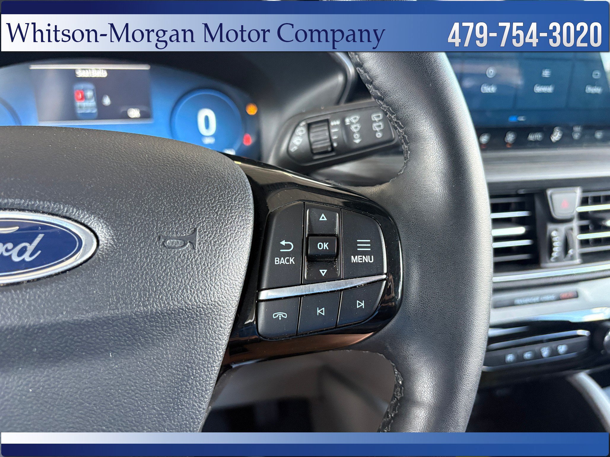 Used 2025 Ford Escape Platinum w/ Premium Technology Package AWD/4WD image 17