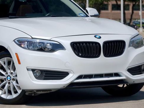 Used 2015 BMW 228i Coupe image 2