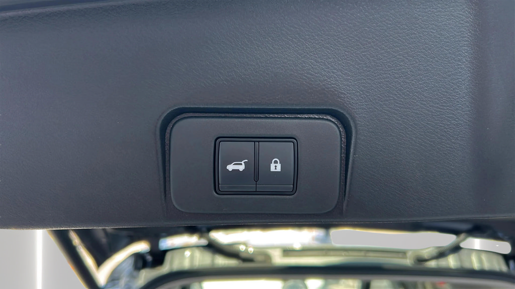 Used 2024 Nissan Rogue SL w/ SL Premium Package FWD image 36