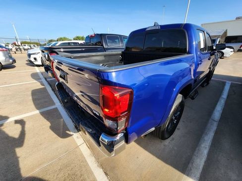 Used 2023 Toyota Tacoma SR5 RWD image 4