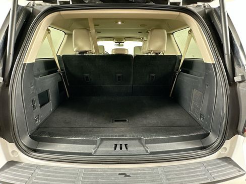 Used 2024 Ford Expedition Max XLT image 30