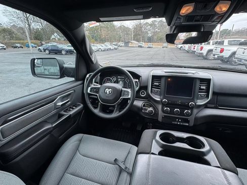 Used 2022 RAM 1500 Big Horn AWD/4WD image 21