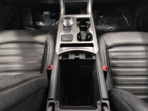 Used 2024 Ford Edge SEL w/ Convenience Package AWD/4WD image 18
