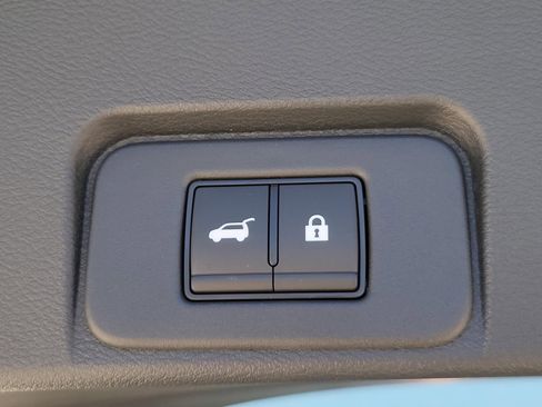 New 2026 Nissan Rogue Platinum AWD/4WD image 14