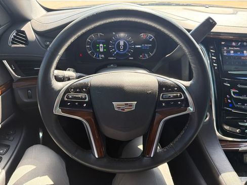 Used 2017 Cadillac Escalade Luxury RWD image 15