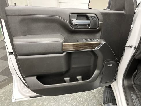 Used 2020 Chevrolet Silverado 1500 RST w/ All-Star Edition image 7