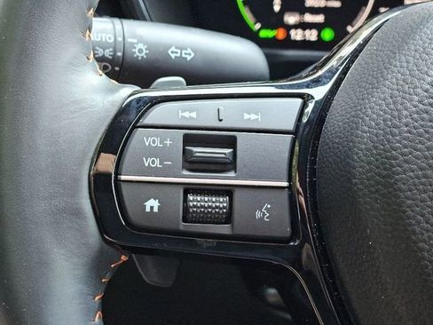 Used 2024 Honda CR-V Sport Touring image 17