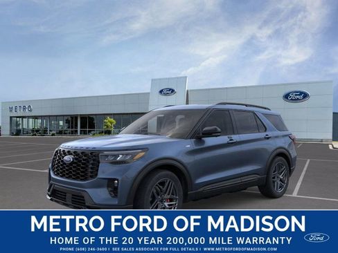 New 2026 Ford Explorer ST-Line w/ ST-Line Street Pack image 1
