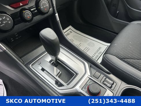 Used 2022 Subaru Forester Premium image 23