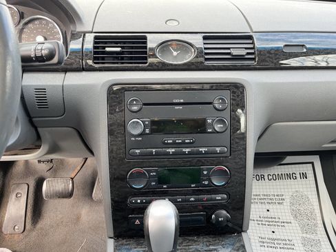 Used 2007 Mercury Montego Premier image 13