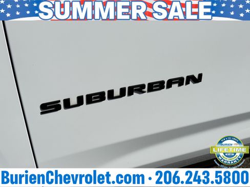Used 2022 Chevrolet Suburban Z71 w/ Luxury Package AWD/4WD image 36