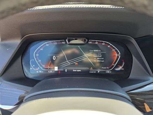 Used 2021 BMW X7 xDrive40i w/ M Sport Package image 15