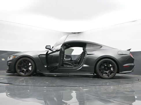 Used 2017 Ford Mustang Shelby GT350 image 68