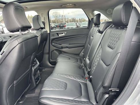 Used 2024 Ford Edge Titanium w/ Equipment Group 301A image 13