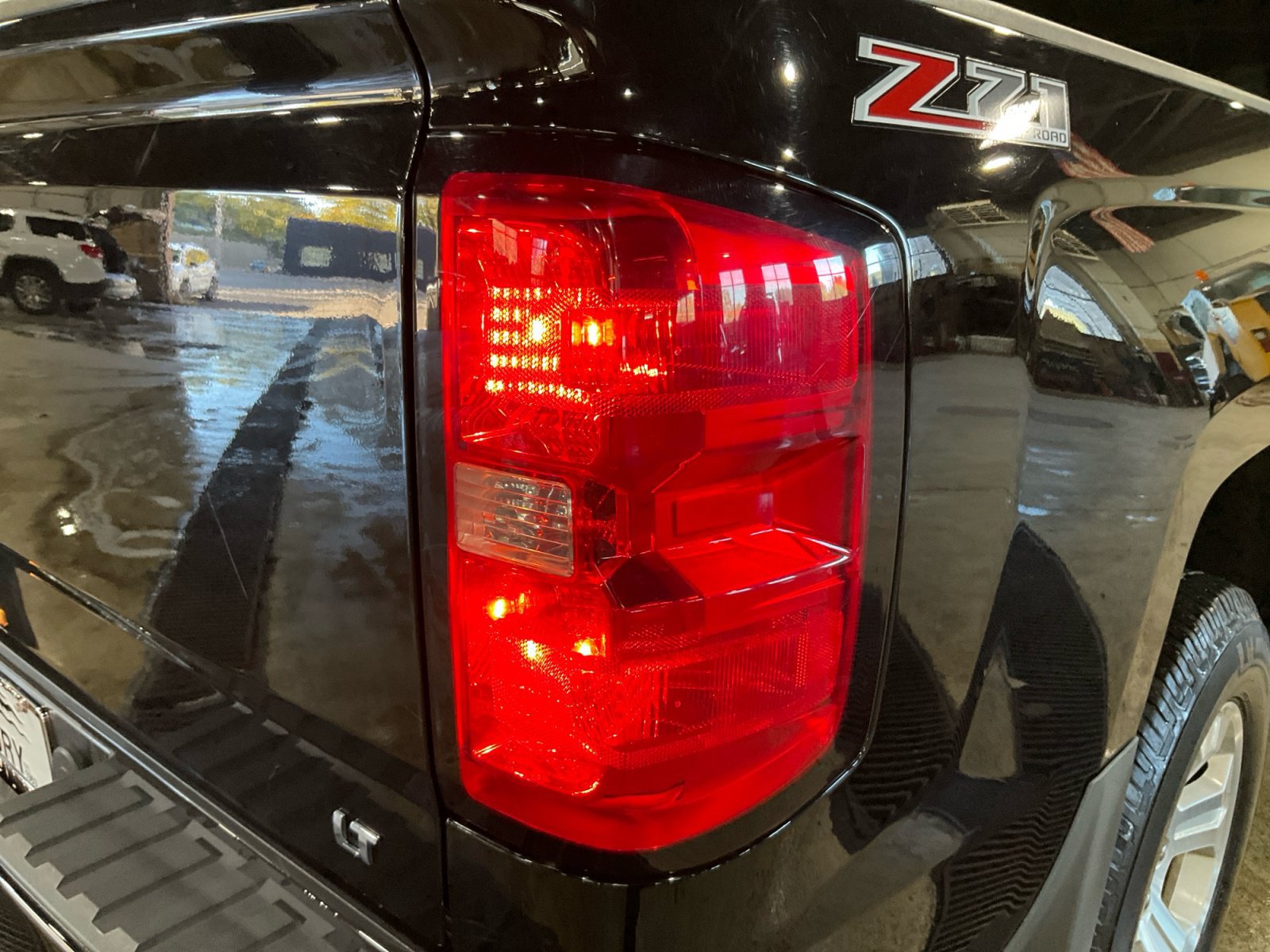 Used 2017 Chevrolet Silverado 1500 LT w/ All Star Edition AWD/4WD image 22
