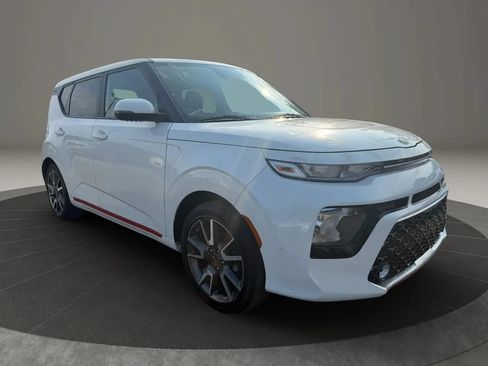 Used 2021 Kia Soul GT-Line FWD image 3