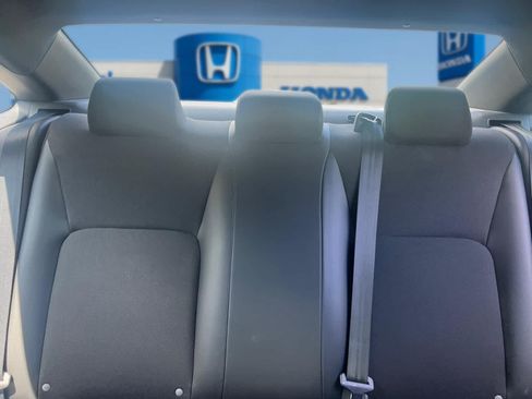 Used 2023 Honda Civic Sport image 24