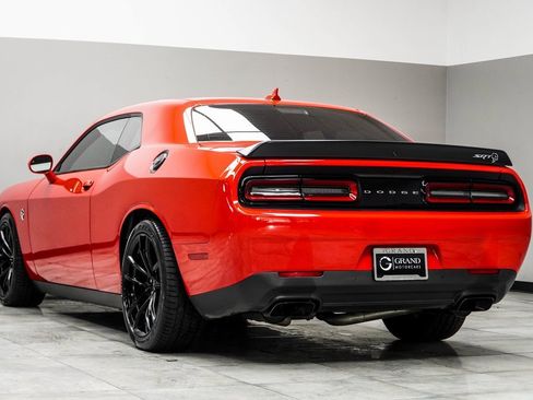 Used 2023 Dodge Challenger SRT Hellcat image 12