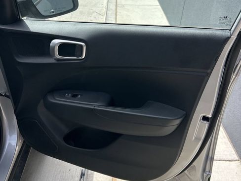 New 2026 Hyundai Venue SEL FWD image 15