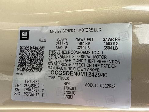 Used 2021 Chevrolet Colorado Z71 w/ Safety Package RWD image 32