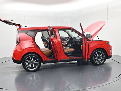 Used 2024 Kia Soul EX w/ Option Group 015 FWD image 55