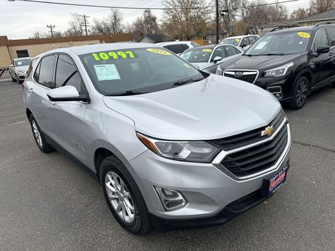 Used 2018 Chevrolet Equinox LT image 6