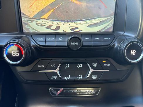 Used 2016 Chevrolet Corvette Stingray Coupe w/ Carbon Flash Badge Package RWD image 19