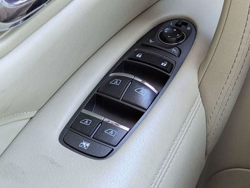 Used 2018 INFINITI QX80 2WD w/ Driver Assistance Package image 29