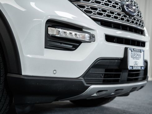 Used 2020 Ford Explorer Limited w/ Class III Trailer Tow Package image 21