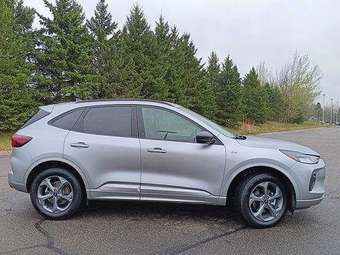 Used 2024 Ford Escape ST-Line AWD/4WD image 18