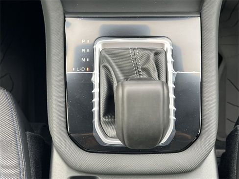 New 2025 Subaru Forester Premium image 15