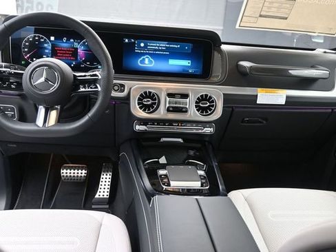 New 2026 Mercedes-Benz G 550 image 9