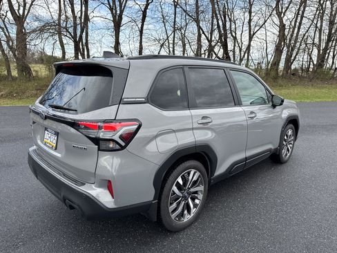 Used 2026 Subaru Forester Touring image 31