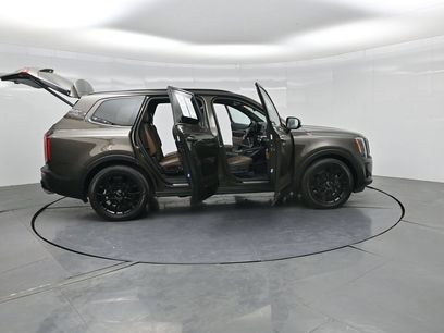 Used 2022 Kia Telluride SX w/ SX Prestige Package