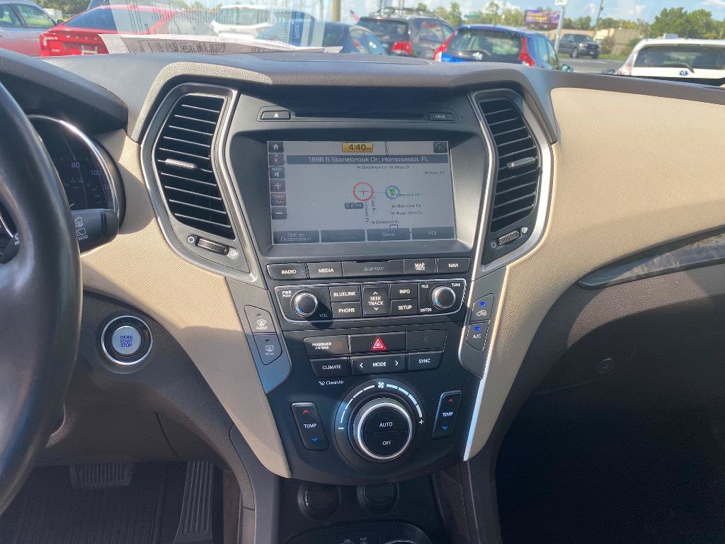 Used 2017 Hyundai Santa Fe Sport w/ 2.4L Tech Package 04 FWD image 29